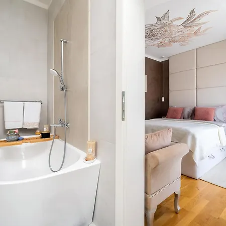 Castella Aurea Villa