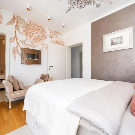 Castella Aurea Villa Kaštela