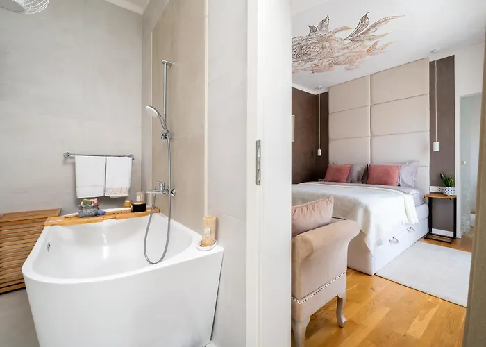 Castella Aurea Villa