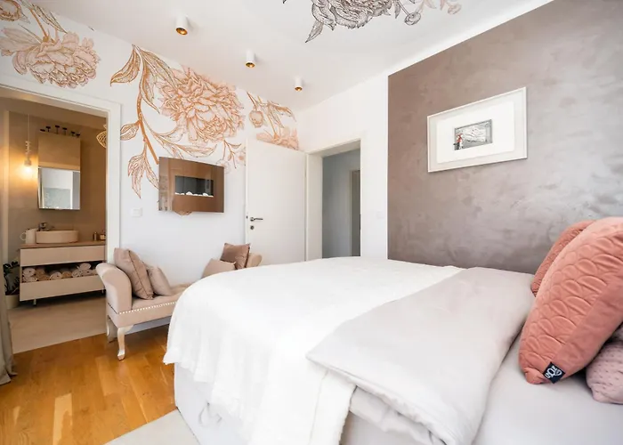 Castella Aurea Villa Kaštela