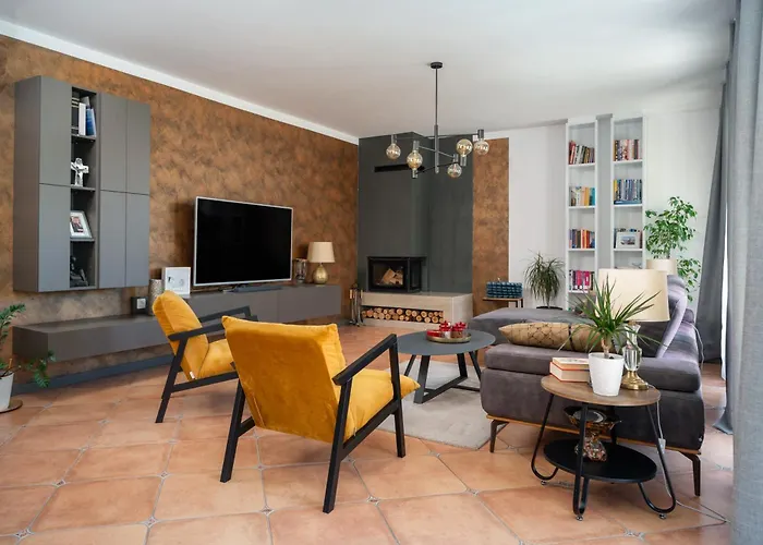 Castella Aurea Villa