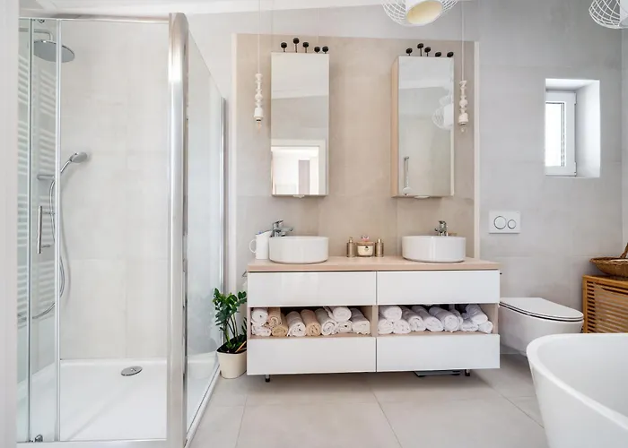 Castella Aurea * Kaštela