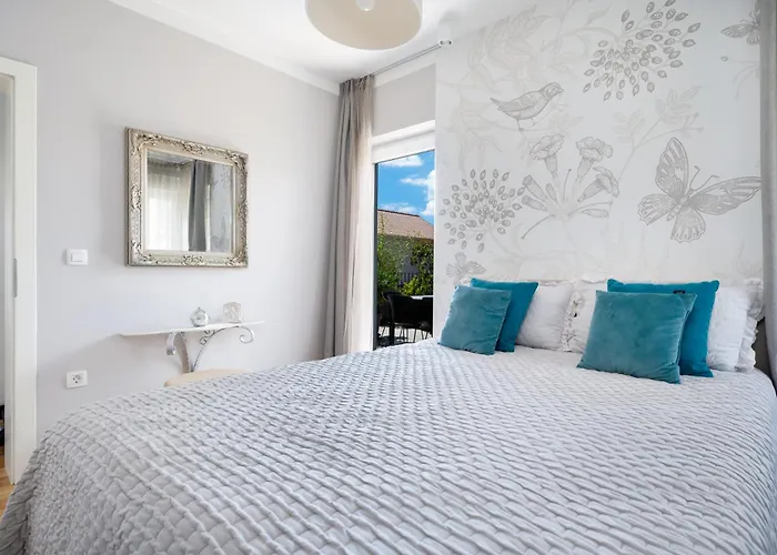 Castella Aurea * Kaštela